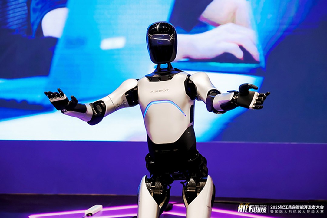 今年会官网-登峰造济，焕新而至！英国八喜BAXI济南旗舰店盛大启幕